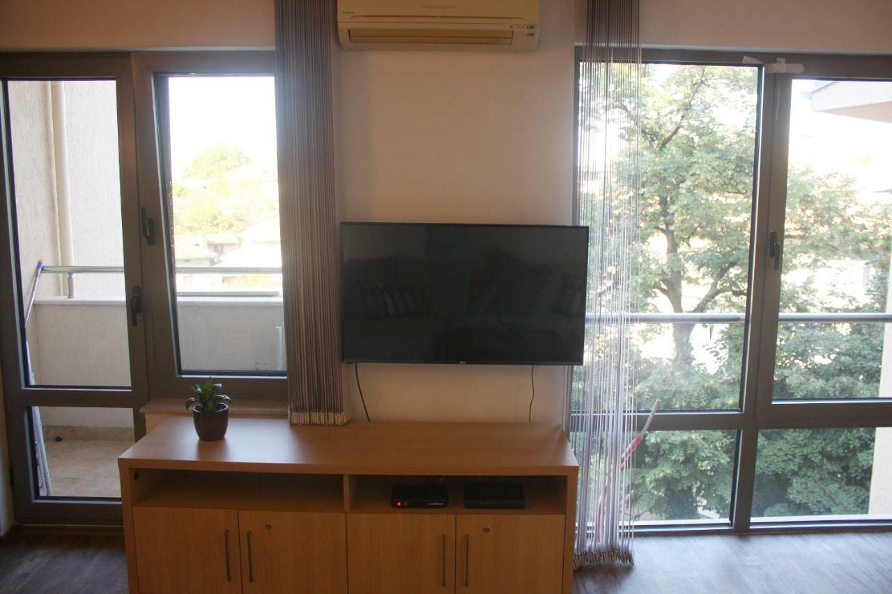Central Square Apartment Plovdiv Buitenkant foto