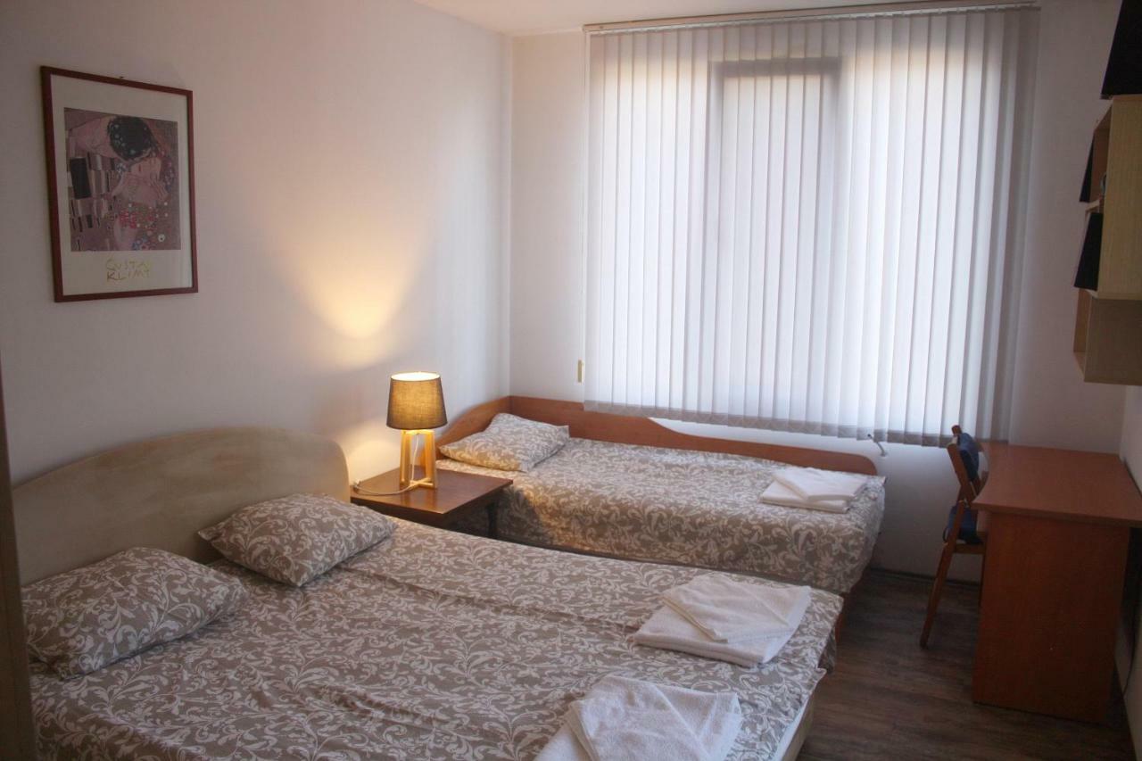 Central Square Apartment Plovdiv Buitenkant foto