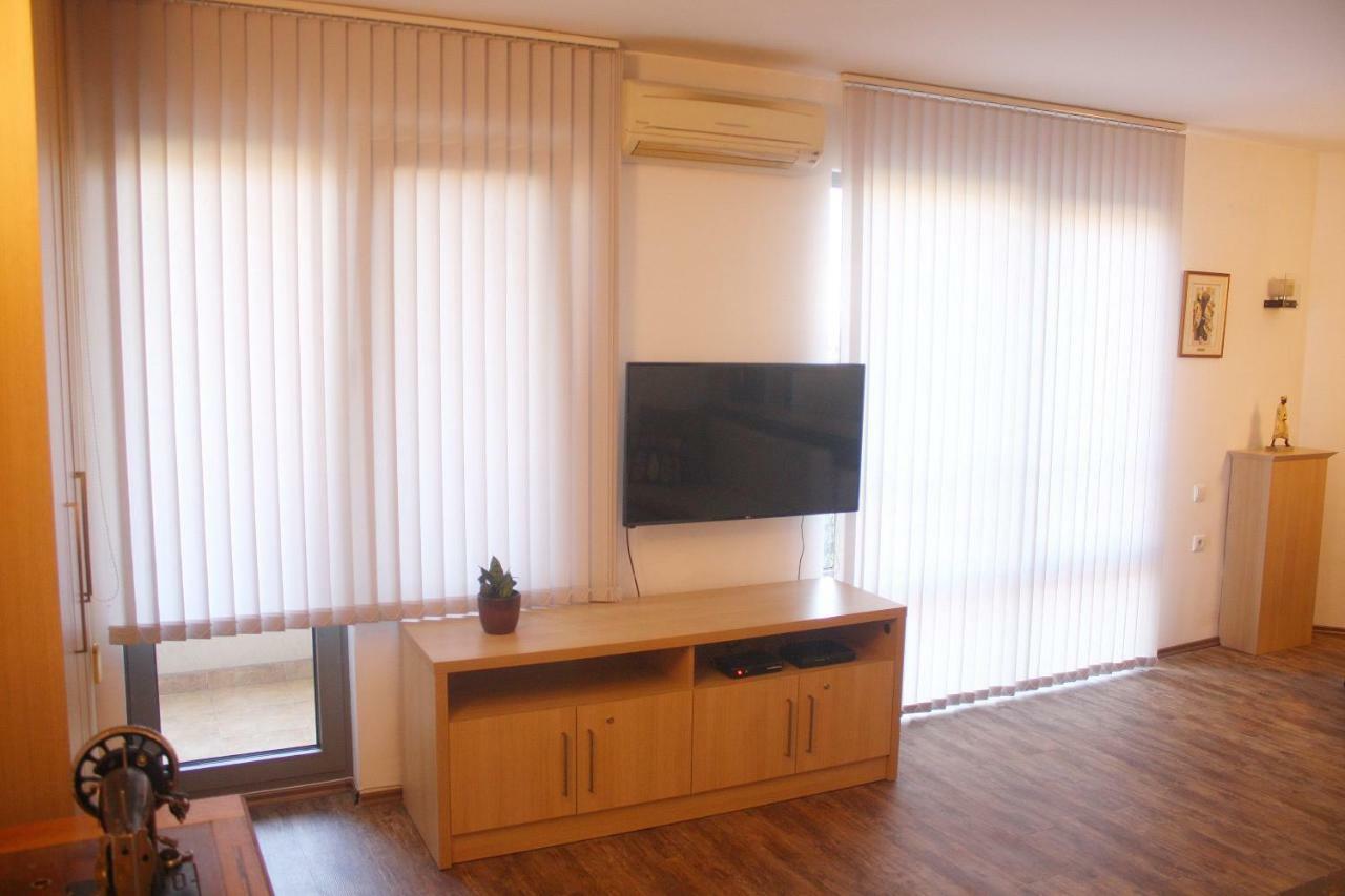 Central Square Apartment Plovdiv Buitenkant foto